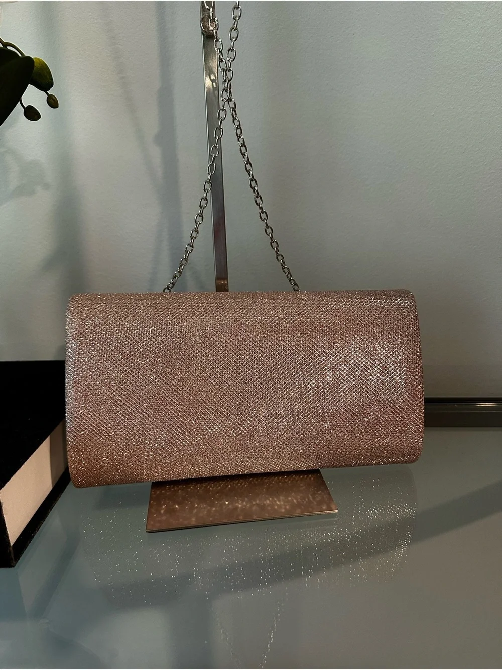 Sparkling Rose Gold Chain Link Evening Clutch EUC